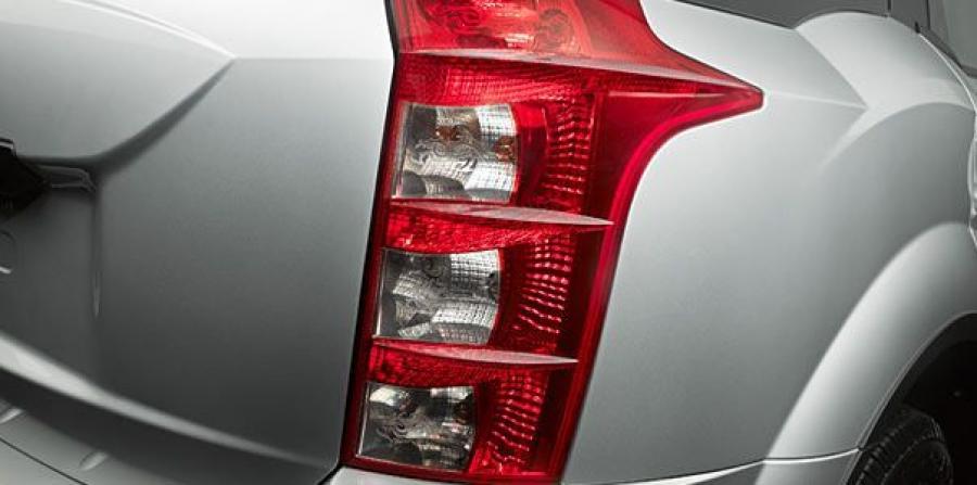 Детали экстерьера Mahindra XUV500 2012 года  (фото 27 из 38)